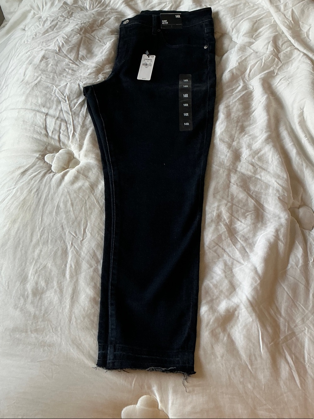 NWT Express Women’s Skinny Denim Jeans in dark blue